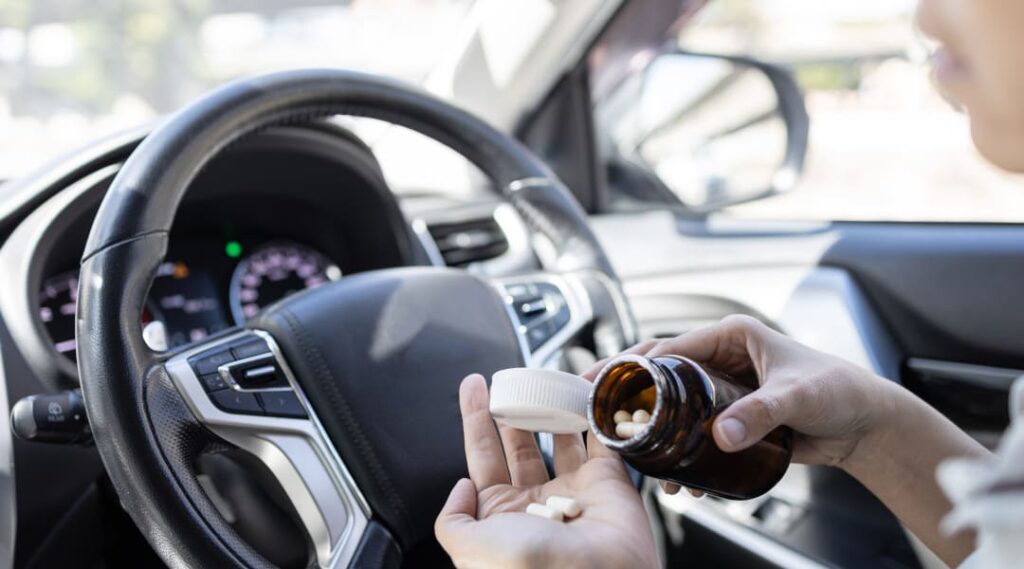 Bremsweg berechnen – Medikamente verlängern den Reaktionsweg und erhöhen die Gefahr im Strassenverkehr